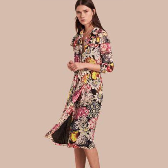 Burberry Dresses & Skirts - Rare Burberry Lydie Floral Print SIlk Dress